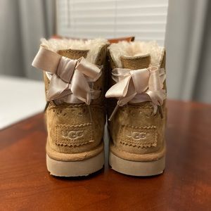 Girls Toddler size 13 Uggs